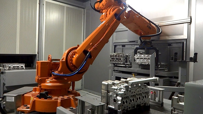 Started-up of EVOLUT robotic cell at JSC RosALit