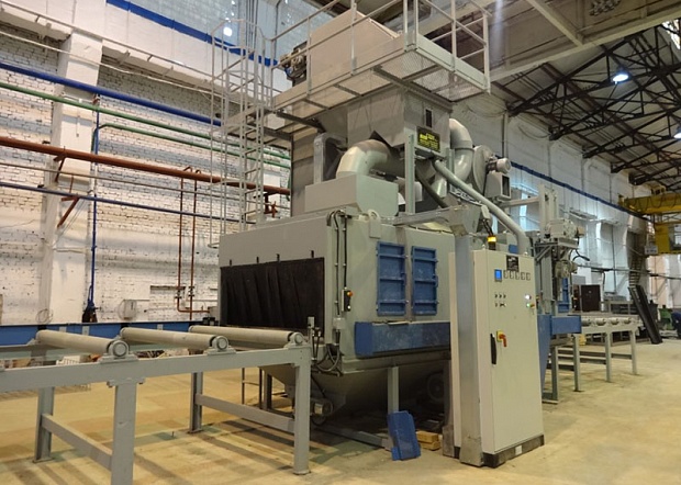 Start shot STEM roller conveyor type shotblasting machine